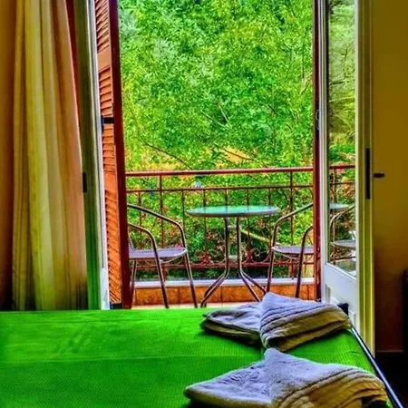 Araxovoli - Aραξοβόλι Lefkada Hotel Tsoukaládhes